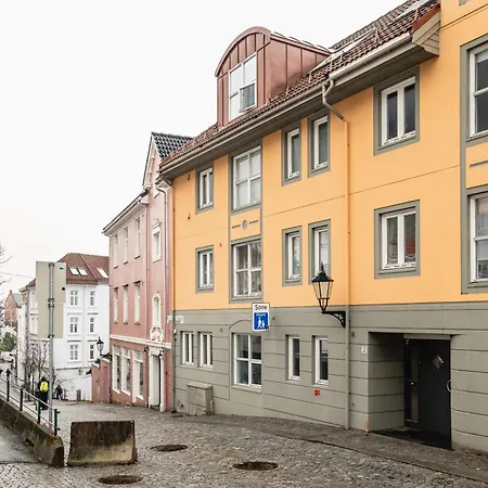 Dinbnb I Unique Opportunity I 350m To Bryggen I Quiet
